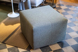 B&B Italia Hocker P60